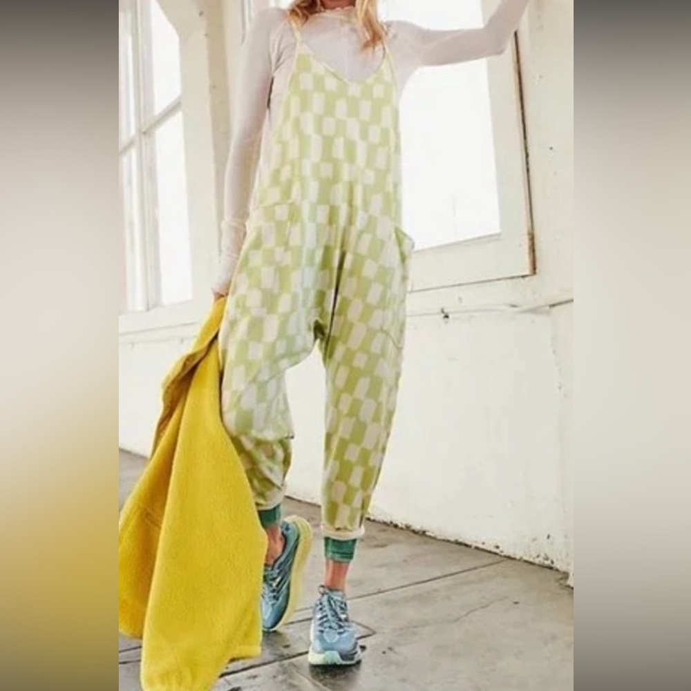 Beautiful boho chic street wear jumpsuit from free people!